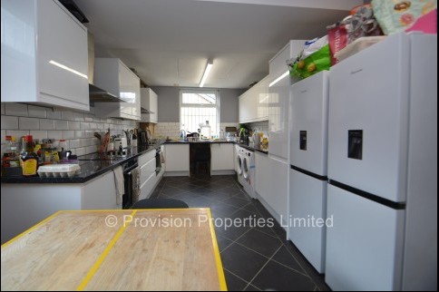 6 Bedroom Student Property Hyde Park